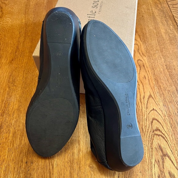 Gentle Souls by Kenneth Cole Natalie Elastic Pumps Size 9 - Picture 6 of 9